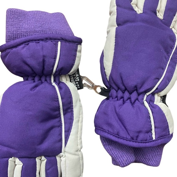 Thinsulate Girl’s Winter Gloves - Picture 5 of 5
